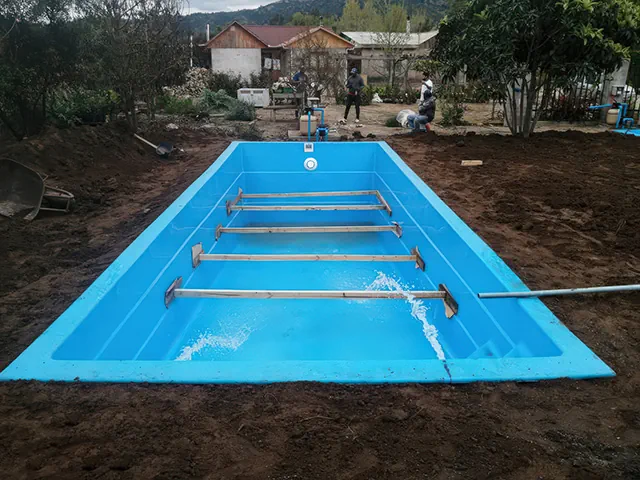 RyM Piscinas - 01